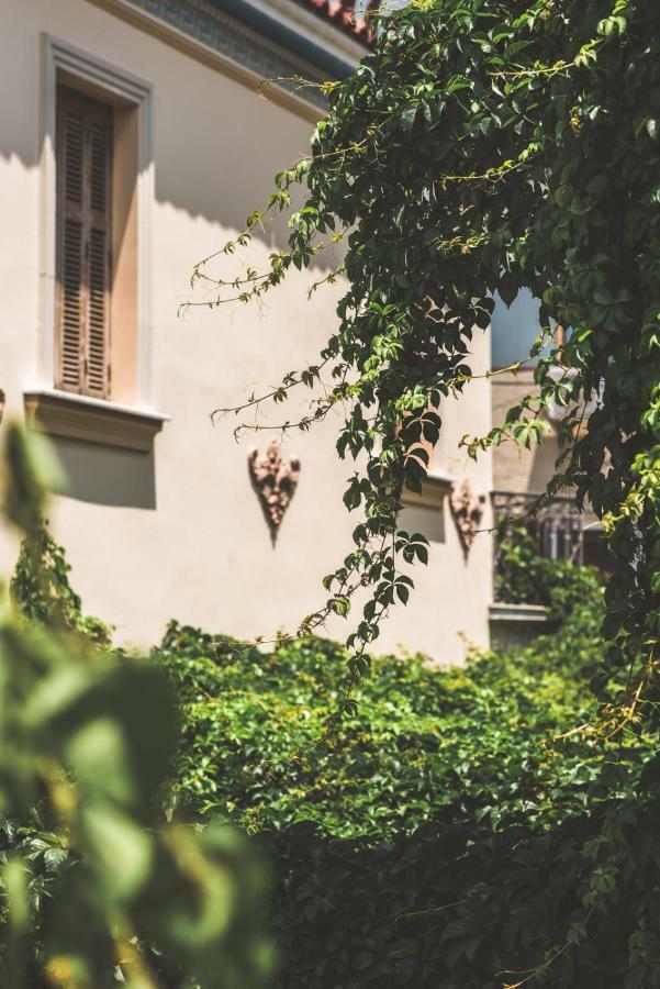 Stone House Near Acropolis - Living Stone Diamond Apartment Athena Bagian luar foto