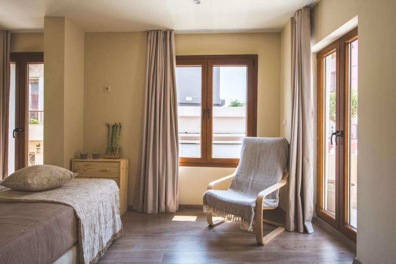 Stone House Near Acropolis - Living Stone Diamond Apartment Athena Bagian luar foto